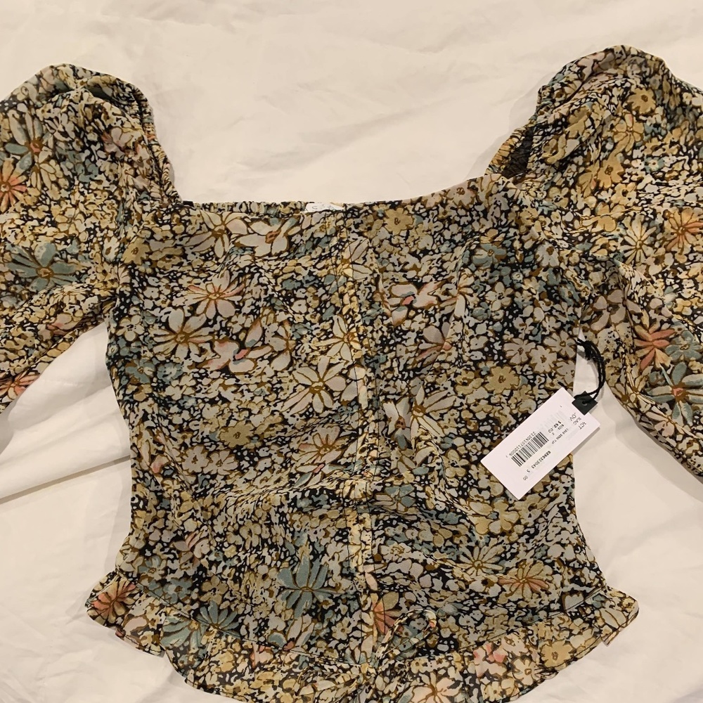ASTR PUFF SLEEVE SHIRT
